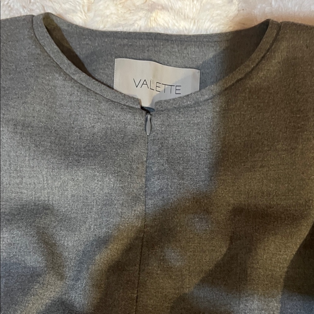 Valette Gray Top - Picture 6 of 8